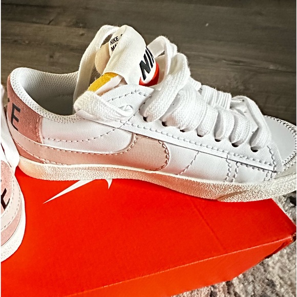 Nike Blazer - Picture 4 of 11